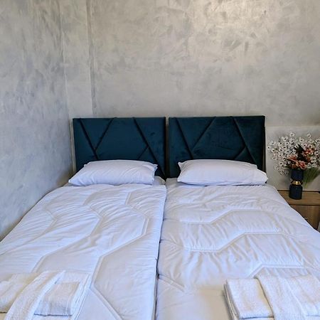 Appartamento Appena Ristrutturato Bologna Centro Storico Luaran gambar