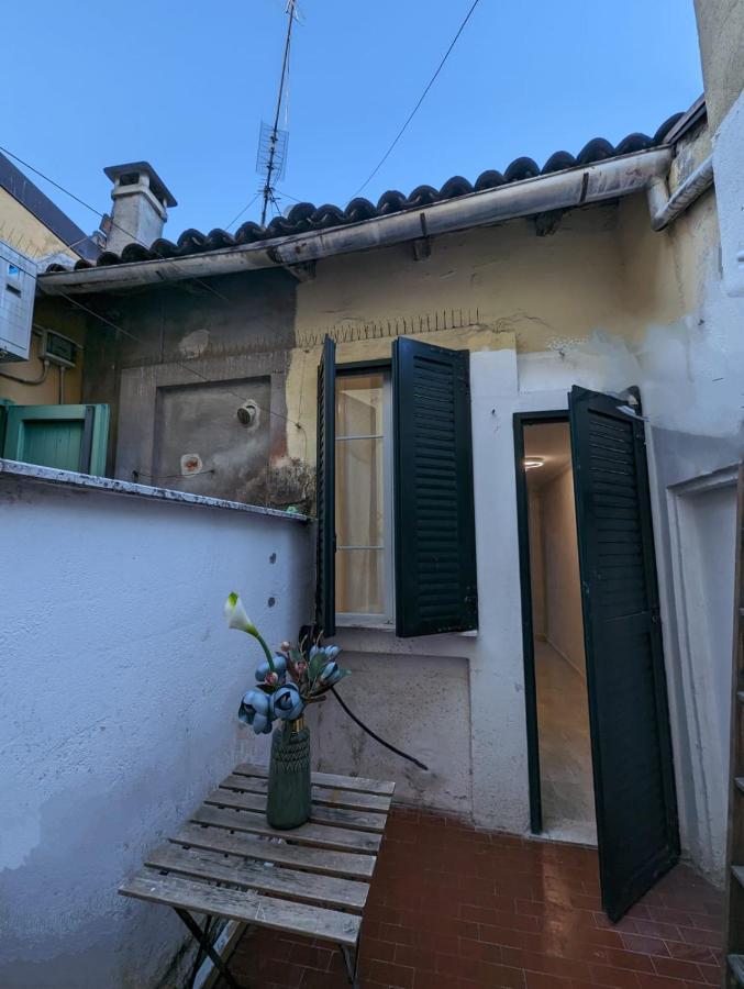 Appartamento Appena Ristrutturato Bologna Centro Storico Luaran gambar