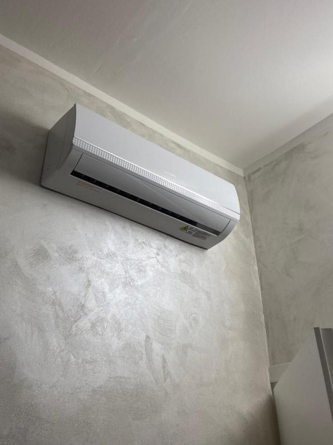 Appartamento Appena Ristrutturato Bologna Centro Storico Luaran gambar